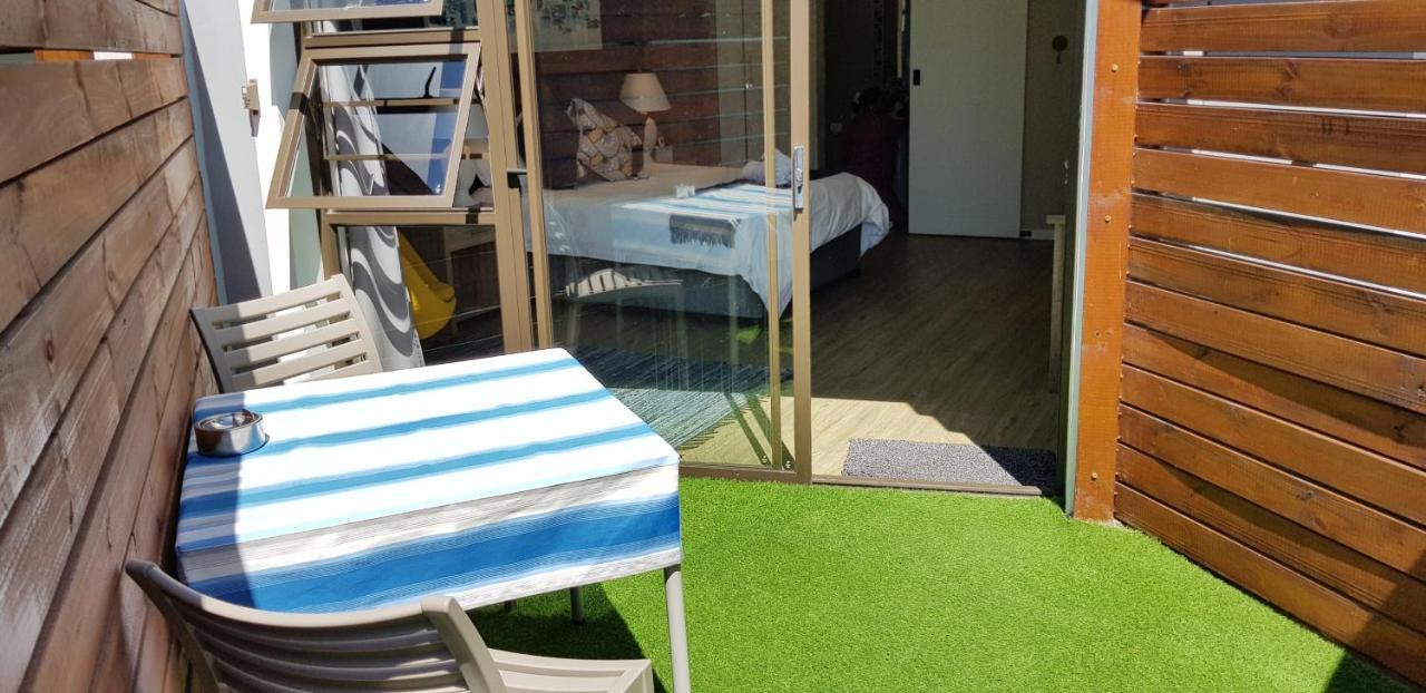 The Hillcrest Guesthouse East London Exteriör bild