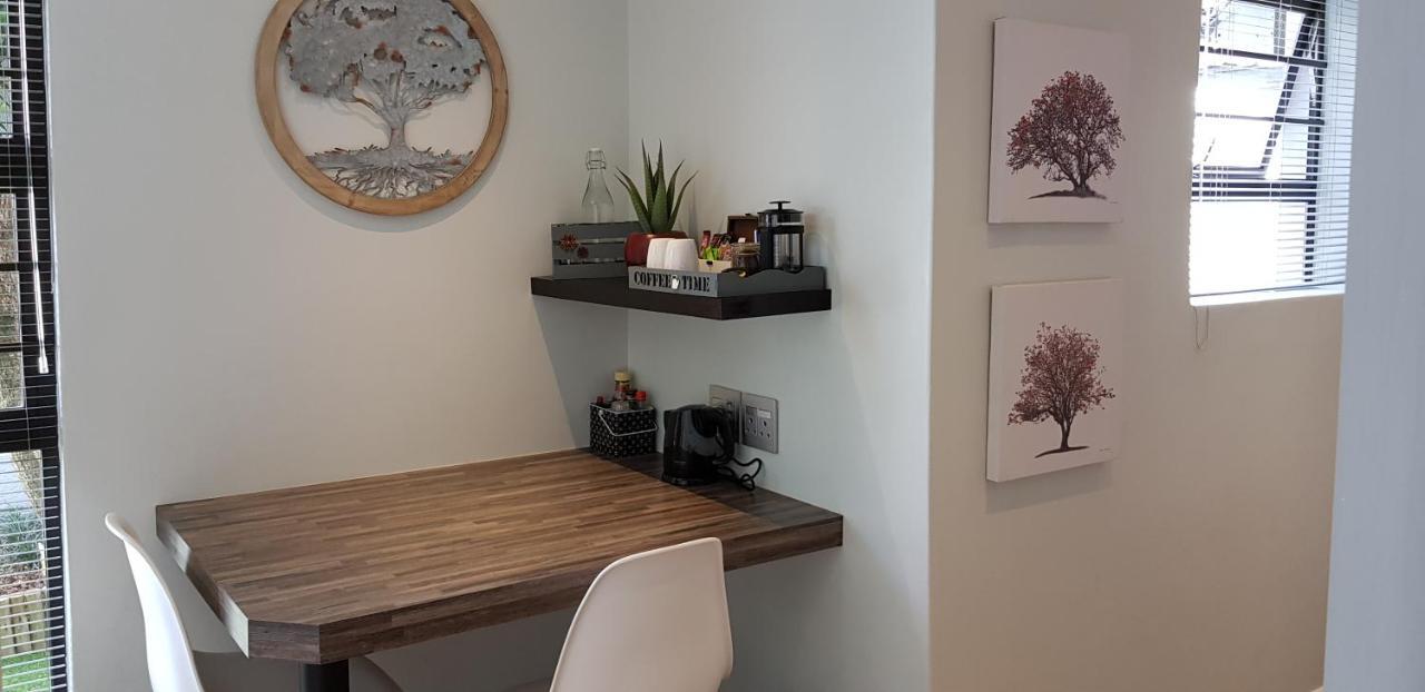 The Hillcrest Guesthouse East London Exteriör bild